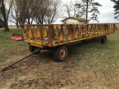 Hay Feeder Wagon With Top Extension 