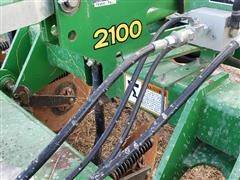 items/1331a83e401fea11b2650003fff91d10/johndeere2100ripper-17.jpg