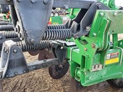 items/1331a83e401fea11b2650003fff91d10/johndeere2100ripper-37.jpg