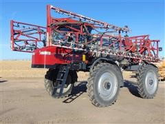 2006 Case IH SPX 3310 Self-Propelled Sprayer 