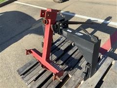 Mahindra Bale Spear Attachment & Quick Hitch 