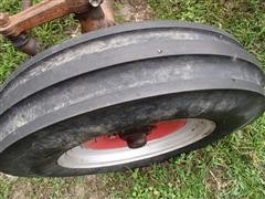 items/14cdddf28224e41180be00155de252ff/internationalfarmall460tractorwdualloader