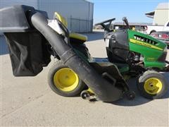 items/15c901479560e41180bd00155de187a0/2007johndeerela140lawnmower
