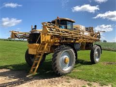 2010 Ag-Chem RoGator 1184 Self-Propelled Sprayer 