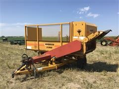 Haybuster S-2000 Square Bale Feeder 