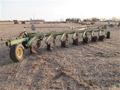 John Deere A2500 Adjustable 7 Bottom Land Plow 