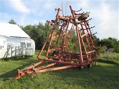 Hesston 1432 Field Cultivator 