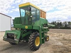 1971 John Deere 4400 Combine 