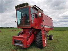 1981 International 1420 Axial-Flow Combine 