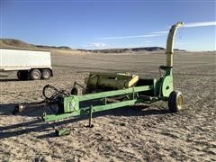 John Deere 3960 Pull-Type Forage Harvester 