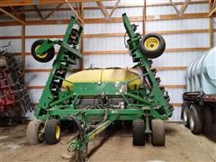 2005 John Deere 1690 Soybean Special Air Seeder 