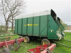 Badger 950 Forage Wagon 