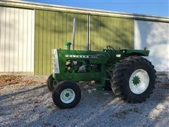 1963 Oliver 1900 2WD Tractor 