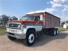 1975 Chevrolet C65 T/A Grain Truck 