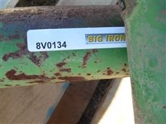 items/1fee5be77258e41180bd00155de187a0/palletofjohndeere3pointarms