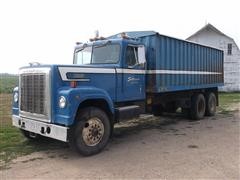 1974 International TranStar F4370 T/A Grain Truck W/20' Box 