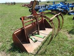 items/2057679ca624e41180be00155de252ff/farmhandf258loader