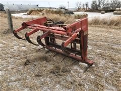 Hesston /Shop Built 4830 Large Square Bale Grapple 