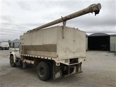 1981chevrolet6500feedtruck-8.jpg