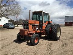1980 I H C 1486 2WD Tractor 