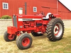 1968 International 1256 2WD Tractor 