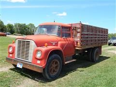 1967 International Loadstar 1600 Grain Truck 