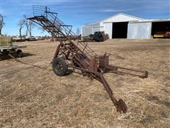 Pull-Type Small Square Bale Elevator 