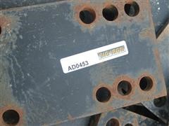 items/24be45ce1119e41180be00155de252ff/johndeeresteelplatesandmountingbrackets