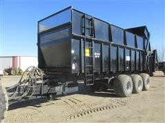 2013 Mmi HXD High Speed 30 Pull Type Manure Spreader W/Steerable Axles 