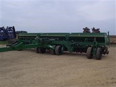 2004 Great Plains 3S3000437511 30' Solid Stand Planter 