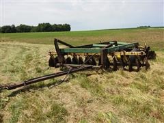 John Deere 340 Offset Disk 