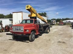 1989 Ford F700 Boom Truck 