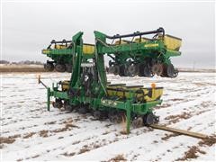 2008 John Deere 1720 Max Emerge XP Stack Fold Planter 