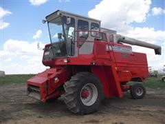 1982 Massey Ferguson 850 Combine 