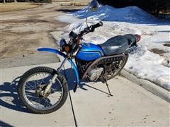 1974 Kawasaki 175 Dirt Bike - Motorcycle 