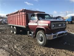 1975 Chevrolet C60 T/A Grain Truck W/22' Steel Grain Box 