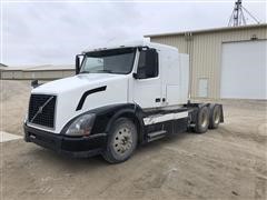2005 Volvo VNL64T T/A Truck Tractor 