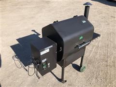 2015 Green Mountain Daniel Boone Electric Smoker Grill 