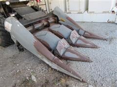 Allis-Chalmers Gleaner A330 Corn Head 