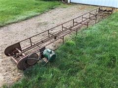 Small Square Bale Elevator 