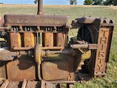 items/2803134ed5134edeb5662e3bc9d95075/1930caterpillarthirtycrawlertractor_13fb2abdd2c2415fb707512d17e71e0c.jpg