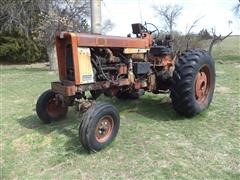 Farmall 806 Tractor 