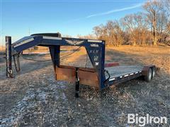 2005 H&H 26’ T/A Gooseneck Flatbed Trailer 