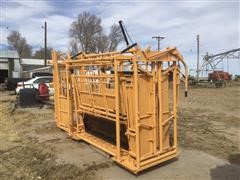2018 For-Most 450 Squeeze Chute 