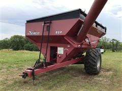 Demco 950 Grain Cart 