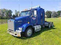 2003 Kenworth T800 T/A Truck Tractor 