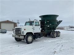 1987 International S2500 T/A Truck Mounted Tub Grinder 