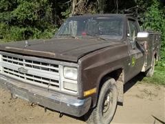 1987 Chevrolet R30 Service Truck 