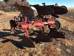 International 314 3 Bottom Rollover Plow 