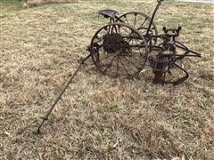 John Deere Antique 2 Row Check Wire Corn Planter 